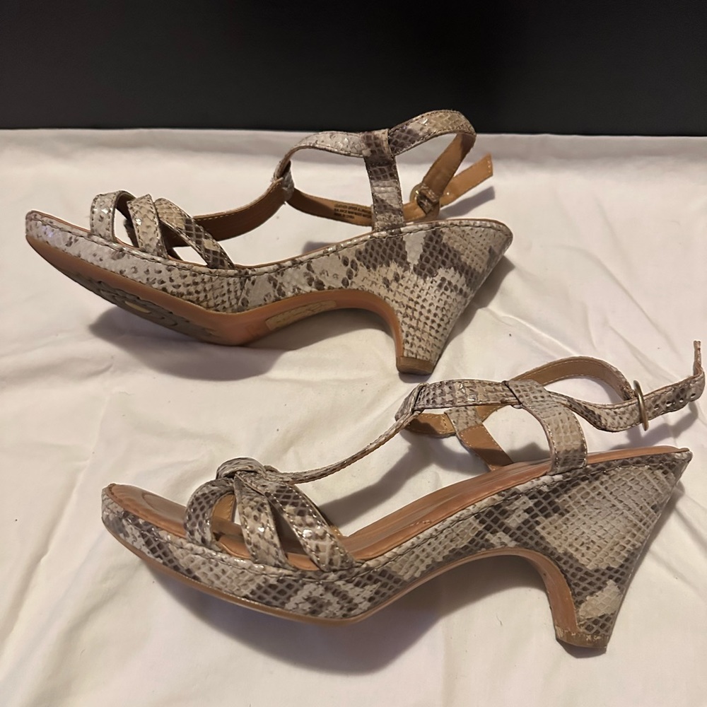 Nice skin heels!